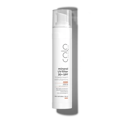 Színezett arckrém 30+ SPF fizikai fényvédő, vitaminokkal - Almond